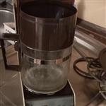 قهوه ساز فرانسوی اصل قدیمی فیلتردار فیلتراش تو ایران هست مارک مولینکس سالم