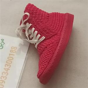 گیوه ساقه دار بافتنی(بوت) .بافت خودم بسیار باکیفیت نقش دار .مدل زیبا .راحت