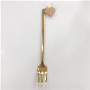 چنگال طلایی آویزدار بیسکوئیت