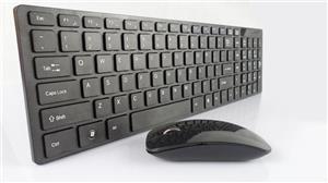 Apple Ultra Thin Keyboard & Mouse