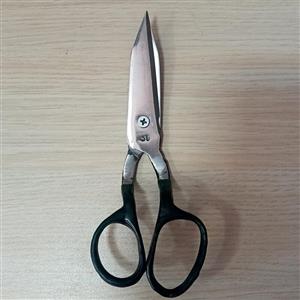 قیچی تابلو فرش و روفوگری