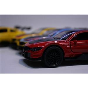 ماکت ماشین کیا کا 5  (kia k5)موزیکال موجود به رنگ قرمز 
