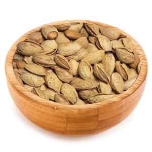 بادام پوست کاغذی (منقا) فله ای