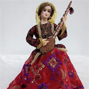 دف نواز  در هر رنگ و هر طرحی قابل اجراست . پوشش اقوام ایرانی