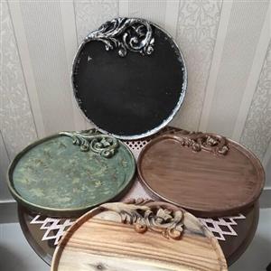 سینی پتینه کاری شده از جنس چوب راش و گردو مناسب برای سرو چیدمان های خاص