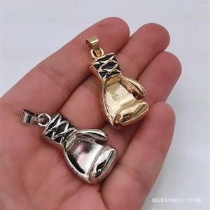 پلاک گردنبند دستکش بوکس کد 231850