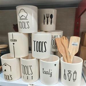 جا ابزار و قاشق چنگال سرامیکی تکست در  طرح و نوشته های مختلف