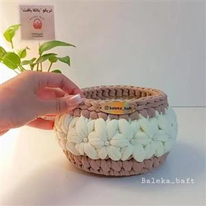 سبد تریکو مدل شکوفه سایز متوسط جادار بافته شده با نخ درجه یک