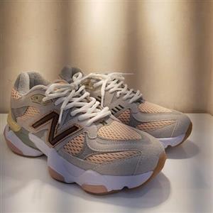 کتونی NB نیو بالانس