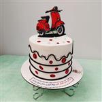 کیک تولد خونگی با تم کارتونی و موتور قرمز فوندانتکاری وزن 1500کیلوگرم ( فیلینگ نوتلا و موز و گردو)