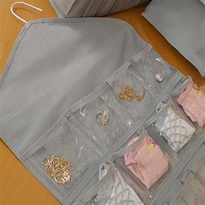 جاجورابی و جااکسسوری آویز مدل 20 خانه و دولایه با اسپان 90 گرم