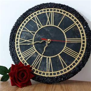 ساعت رزین دور کریستال