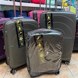 چمدان  نشکن مسافرتی
