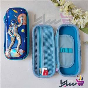 جامدادی آدم فضایی