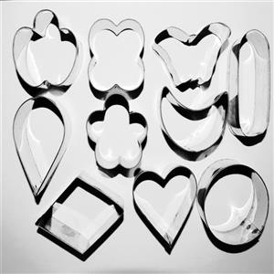کاتر شیرینی پزی مدل Cookie Cutter بسته 10عددی به همراه جاکلیدی طرح برج ایفل