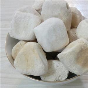 کشک سنتی و خوش طعم تهیه شده با شیر طبیعی تهیه شده توسط زنان روستاهای استان گلستان