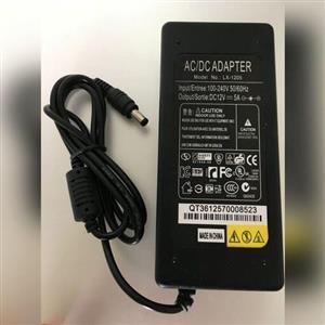 آداپتور 12 ولت 5 آمپر سوئیچینگ بین راهی  LX-1205