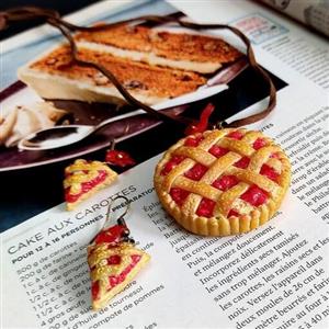 ست گوشواره و گردنبند پای آلبالو
