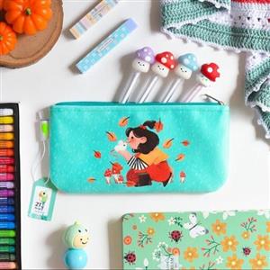 جامدادی مخمل میلکی طرح دختر باران طوطی دیزاین