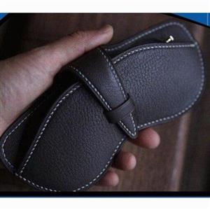 کیف عینک چرم طبیعی گاوی و دست دوز