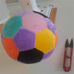 توپ پارچه ای آپارتمانی مخصوص منزل نرم و سبک و ضد حساسیت