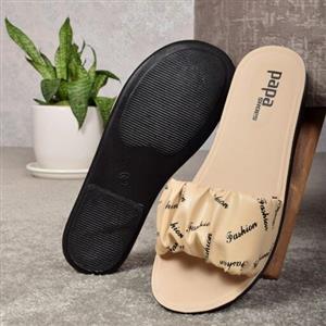 دمپایی دخترانه چروک فشیون پاپا مدل 348830 رنگ کرم سایز26تا35