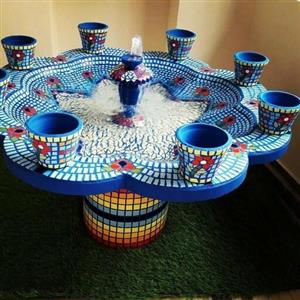 آبنما بزرگ حیاط یک طبقهکاشی کاری  کار دستبدون گلدان