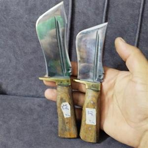 چاقو زنجان دست ساز تیغه فولاداستیل  مخصوص پوست کنی نیمچه کوتاه تیز وبرنده دسته چوب گردو تیغه تا انتهای کارد