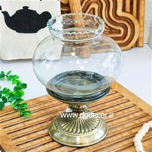 تنگ ماهی پایه دار لب کنگره ای