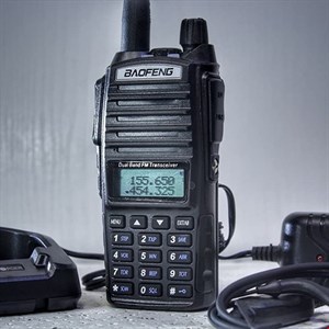 بیسیم واکی تاکی اصلی باوفنگ مدل UV82