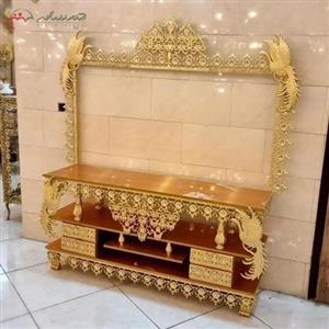 میز و قاب ال سی دی از جنس آلومینیوم و ام دی اف هایگلس طرح طاووس و آفتابگردان