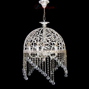 لوستر کلبه بزرگ جنس بدنه آلومینیوم و رنگ سفید فرانسه