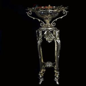 میوه خوری 4 پایه رنگ طلایی و جنس بدنه آلومینیوم 