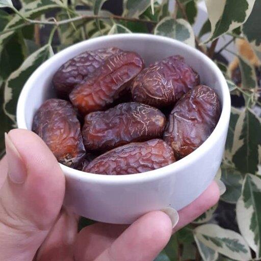 خرما پیارم فله ای