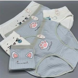 شورت زنانه عروسکی  طرح بندی طبق عکس سایز  XL کیفیت تضمینی