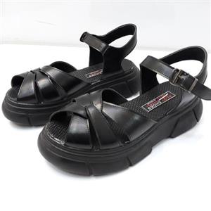 صندل زنانه و دخترانه لژدار فوق العاده راحت و شیک در رنگبندی مشکی و سفید با  و فوری