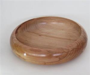 کاسه چوبی مناسب برای میوه و آجیل یک تکه چوب راش جنگلی با روغن گیاهی