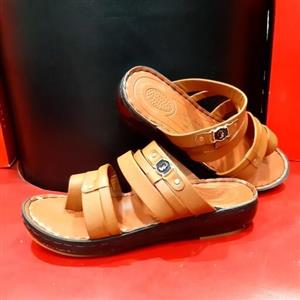 دمپایی مردانه انگشتی عربیارسال رایگان به سراسر ایران