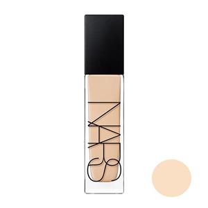 کرم پودر بادوام نارس رنگ Mont Blanc Light 2