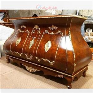 کنسول معرق کاری اجرا شده با چوب روس و رنگ پولیشی چند لایه