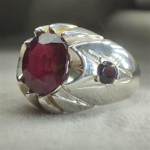 انگشتر نقره مردانه  یاقوت افریقایی رکاب دست ساز با مهر استاد شاهرخ