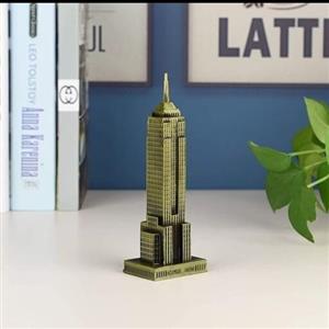 مجسمه امپایر استیت نیویورک کیفیت گار عالی ارتفاع حدود 18 سانت جنس فلزی 