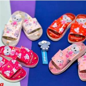 دمپایی دخترانه راحتی فیلی پاپا