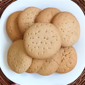 کلوچه زنجبیلی 900گرمی تازه و خوشمزه ضمانتی