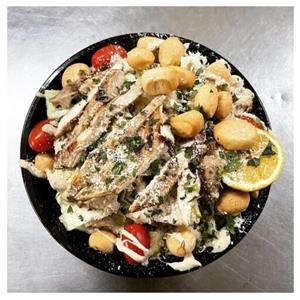 ادویه سالاد سزار ، محصول خاص آدان لند