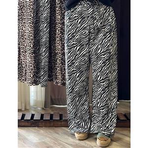 شلوار بگ طرحدار برند جنس مازراتی چاپی فری سایز 36تا 44