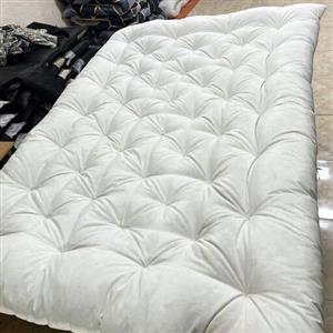 تشک زمینی سنتی لایکو 2 نفره سایز 140 در 180