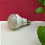لامپ حبابی 15 وات برند الکتروتوسن رنگ مهتابی پایه E27