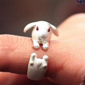 انگشتر خرگوش چشم قرمز