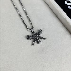 گردنبند درفش شهباز